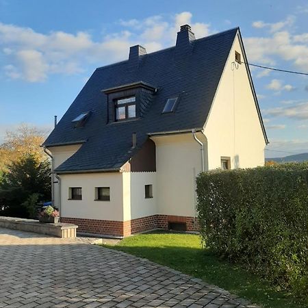 Haus Mit Ausblick 3 Schlafzimmer Wilkau-Hasslau Eksteriør bilde